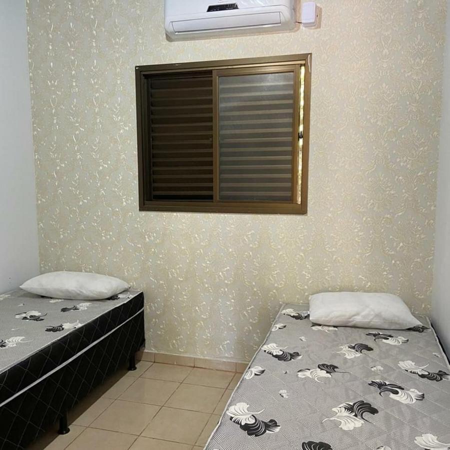 Casa Em Caldas - Piscina Solar E Eletrica Калдас Новас Екстериор снимка